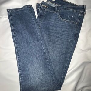 Levi’s 711 Skinny Jeans with Faded Whiskering